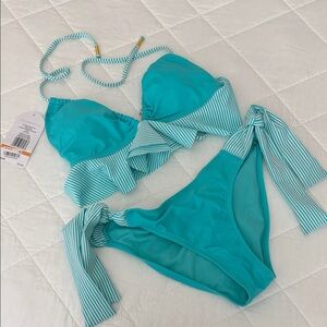 Jessica Simpson Bikini Set